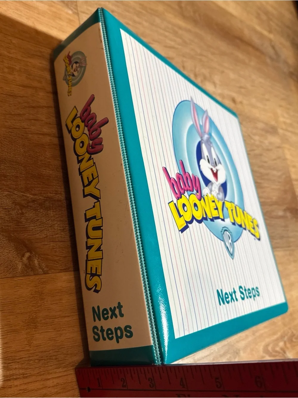 Looney Tunes 3 Ring Zipper Binder 1998 Toon Bugs Bunny Baby Pictures Safe Keep